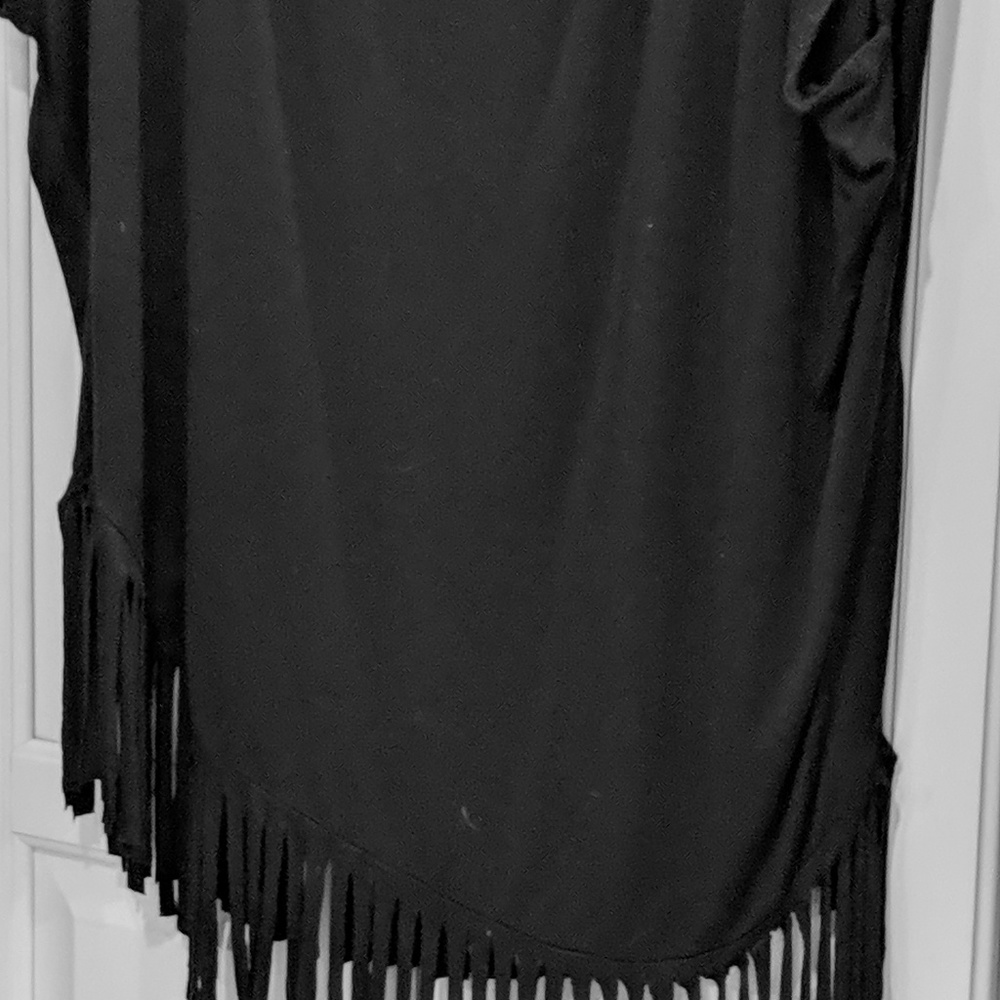 FRINGE 5" Fringe! On sale $40!